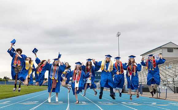 elsa's friends cap and gown